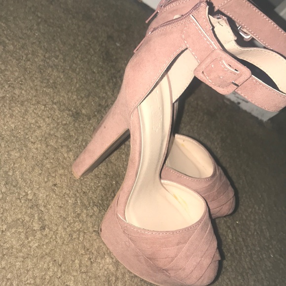 Charlotte Russe Heels - Picture 2 of 4